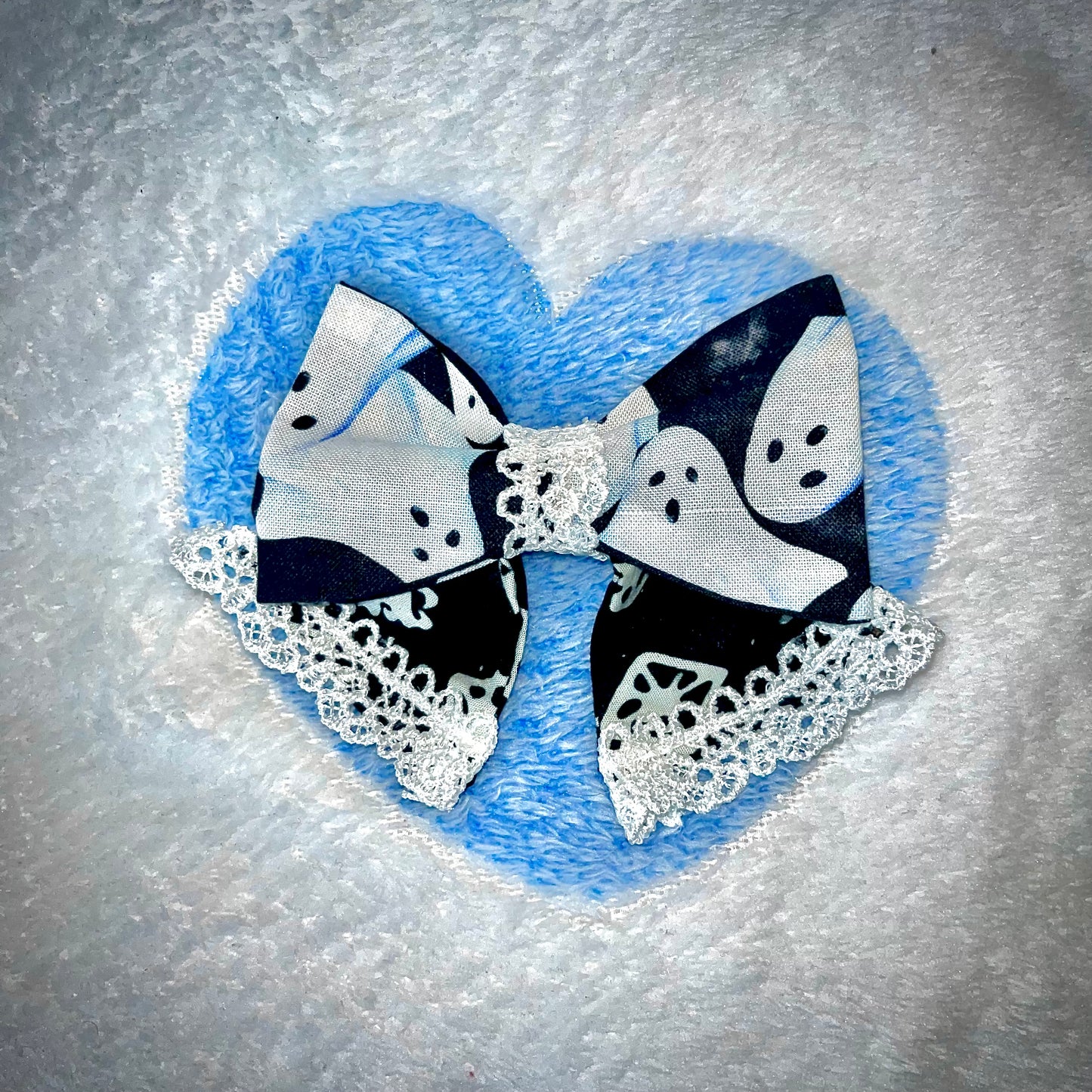 100% cotton and delicate lace handmade ghost print black hair bow for sale