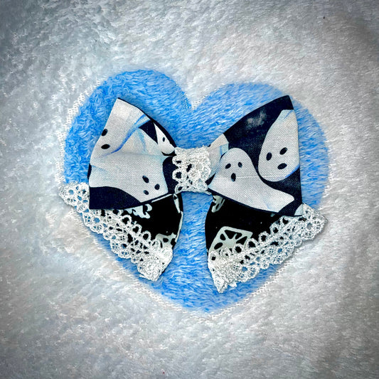 100% cotton and delicate lace handmade ghost print black hair bow for sale